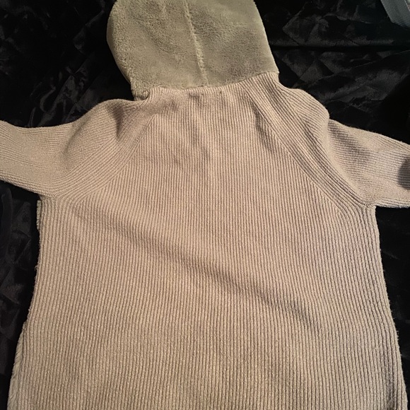 Grey Jacket - Picture 2 of 2